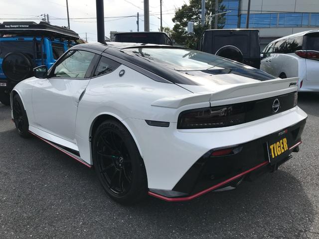 フェアレディZ バージョンS ワンオーナー 禁煙車 ハーフレザー 純正ナビ フルセグTV BTオーディオ パドルシフト RECAROシート 純正3連メーター アダプティブクルーズコントロール エマ― レーンキープアシスト Bカメラ(17枚目)