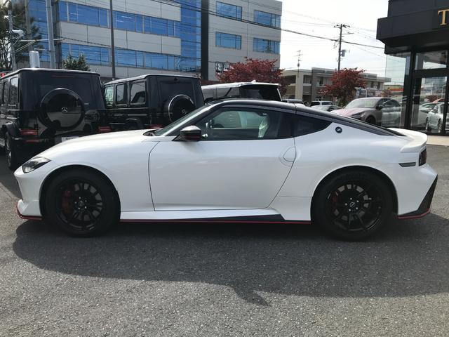 フェアレディZ バージョンS ワンオーナー 禁煙車 ハーフレザー 純正ナビ フルセグTV BTオーディオ パドルシフト RECAROシート 純正3連メーター アダプティブクルーズコントロール エマ― レーンキープアシスト Bカメラ(18枚目)