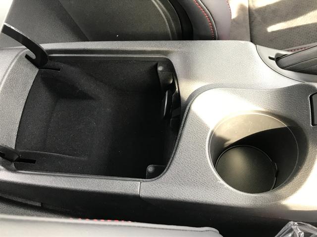 フェアレディZ バージョンS ワンオーナー 禁煙車 ハーフレザー 純正ナビ フルセグTV BTオーディオ パドルシフト RECAROシート 純正3連メーター アダプティブクルーズコントロール エマ― レーンキープアシスト Bカメラ(39枚目)