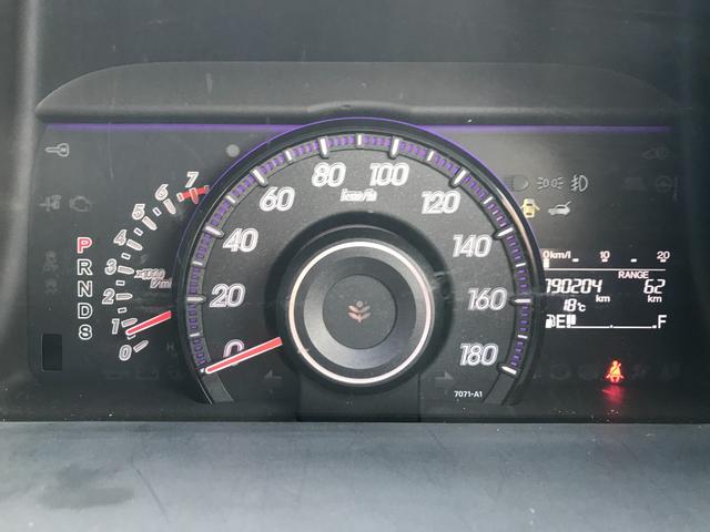 ステップワゴンスパーダ Z 両側パワースライドドア 後席モニター 社外ナビ バックカメラ HIDヘッドライト 後席クーラー パドルシフト スマートキー CD&DVD ミュージックサーバー(23枚目)