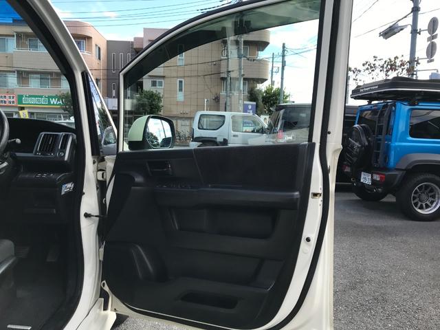 ステップワゴンスパーダ Z 両側パワースライドドア 後席モニター 社外ナビ バックカメラ HIDヘッドライト 後席クーラー パドルシフト スマートキー CD&DVD ミュージックサーバー(30枚目)