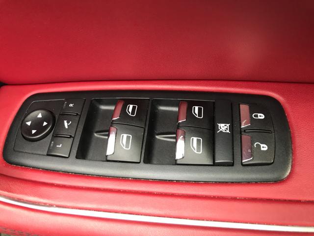 レヴァンテ グランスポーツ ネリッシモPKG 赤革シート サンルーフ 純正ナビ 全周囲カメラ フルセグ 純正21インチアルミ ACC パワーシート 障害物センサー シートヒーター 後席クーラー 衝突軽減ブレーキ(31枚目)