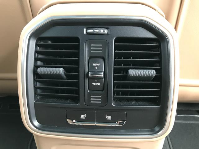 マカン マカンＧＴＳ　マカンＧＴＳ（５名）　ワンオーナー　禁煙　ＯＰ３１０　スポーツクロノ　パノラマルーフ　エクステンデットレザーＰＫＧ　シートベンチレーション　シートヒーター　Ｂｕｒｍｅｓｔｅｒサウンド　ＬＥＤライト（43枚目）