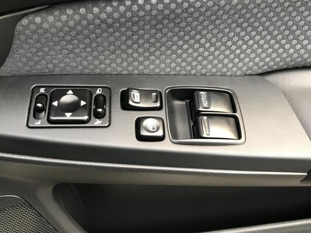 スカイライン ＧＴ－Ｒ　室内保管　ＲＢ２６ＤＥＴＴ　２８０馬力　６ＭＴ　純正フロントスポイラー　純正マフラー　純正リスポイラー　純正ブレンボキャリパー　ＮＩＳＭＯホイール　社外ナビ　フルセグ　ＢＴオーディオ　Ｂカメラ（27枚目）