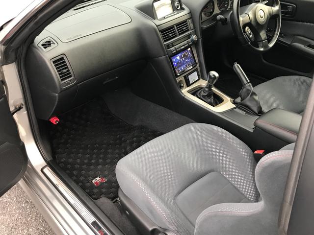 スカイライン ＧＴ－Ｒ　室内保管　ＲＢ２６ＤＥＴＴ　２８０馬力　６ＭＴ　純正フロントスポイラー　純正マフラー　純正リスポイラー　純正ブレンボキャリパー　ＮＩＳＭＯホイール　社外ナビ　フルセグ　ＢＴオーディオ　Ｂカメラ（35枚目）