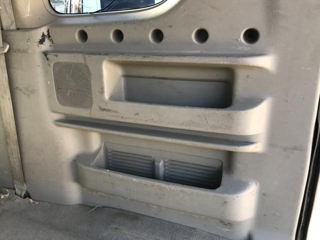 スクラムワゴン ＰＸターボ　レーダーブレーキサポート　社外ナビ　フルセグＴＶ　バックカメラ　スマートキー　オートエアコン＆リアヒーター　社外１６インチホイール　ＥＴＣ（50枚目）