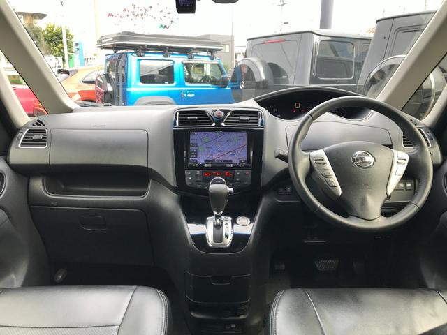 セレナ ハイウェイスター　Ｖセレ＋セーフティ　ＳＨＶ　Ａセフ　両側パワースライドドア　社外ナビ　フルセグ　バックカメラ　後席フリップダウンモニター　エマージェンシーブレーキ　レーンキープアシスト　クルーズコントロール（3枚目）