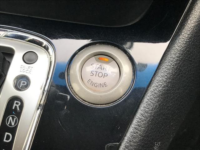 セレナ ハイウェイスター　Ｖセレ＋セーフティ　ＳＨＶ　Ａセフ　両側パワースライドドア　社外ナビ　フルセグ　バックカメラ　後席フリップダウンモニター　エマージェンシーブレーキ　レーンキープアシスト　クルーズコントロール（13枚目）