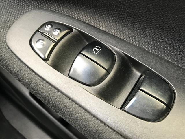 セレナ ハイウェイスター　Ｖセレ＋セーフティ　ＳＨＶ　Ａセフ　両側パワースライドドア　社外ナビ　フルセグ　バックカメラ　後席フリップダウンモニター　エマージェンシーブレーキ　レーンキープアシスト　クルーズコントロール（35枚目）