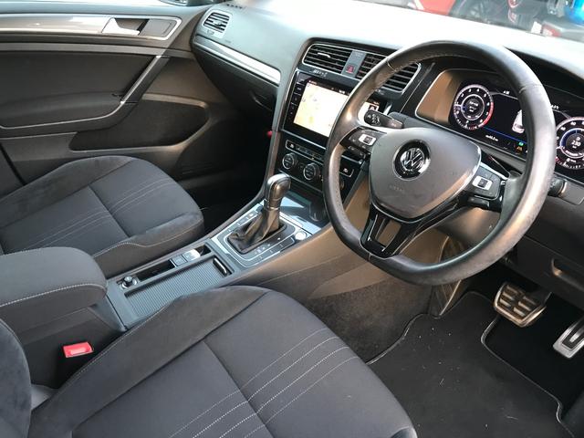 ゴルフオールトラック ＴＳＩ　４モーション　ＴＳＩ　４モーション（５名）　テクノロジー＆ＤｉｓｃｏｖｅｒＰｒｏパッケージ　９インチディスプレイナビ　フルセグ　バックカメラ　ジェスチャーコントロール　シートステアリングヒーター　ＬＥＤヘッドライト（45枚目）
