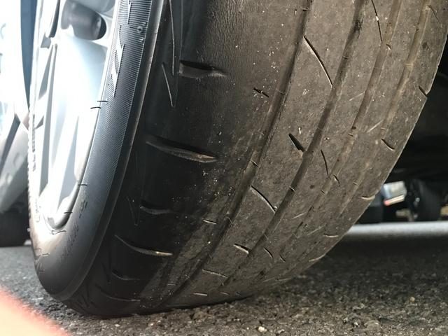 ゴルフオールトラック ＴＳＩ　４モーション　ＴＳＩ　４モーション（５名）　テクノロジー＆ＤｉｓｃｏｖｅｒＰｒｏパッケージ　９インチディスプレイナビ　フルセグ　バックカメラ　ジェスチャーコントロール　シートステアリングヒーター　ＬＥＤヘッドライト（68枚目）