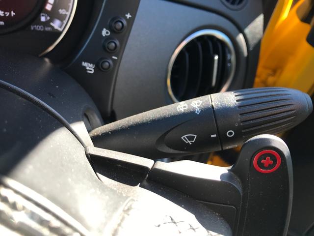 アバルト５９５ コンペティツィオーネ　１８０馬力　ナビフルセグ　ＥＴＣ　ハイパフォーマンスエキゾーストシステム　Ｂｒｅｍｂｏ製レッドキャリパー　カーボン加飾付革アルカンターラステアリング　Ｓａｂｅｌｔ製革アルカンターラシート　キセノン（36枚目）