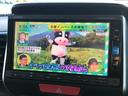 Ｎ－ＢＯＸ＋カスタム Ｇ・ターボＬパッケージ　両側パワスラ　純正ナビ　フルセグＴＶ　ハーフレザーシート　スマートキー　社外１４インチアルミホイール（6枚目）