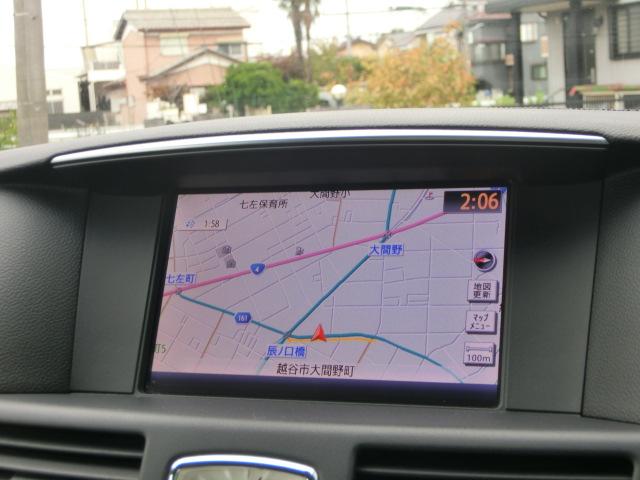 フーガ ２５０ＧＴ　Ａパッケージ　純正マルチ　テレビ　ＤＶＤ　Ｂｌｕｅｔｏｏｔｈオーディオ　バックカメラ　サイドカメラ　クルーズコントロール　ハーフレザーシート　パワーシート　純正ＡＷ（8枚目）