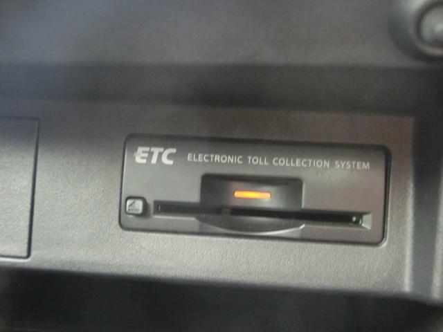 フーガ ２５０ＧＴ　Ａパッケージ　純正マルチ　テレビ　ＤＶＤ　Ｂｌｕｅｔｏｏｔｈオーディオ　バックカメラ　サイドカメラ　クルーズコントロール　ハーフレザーシート　パワーシート　純正ＡＷ（12枚目）