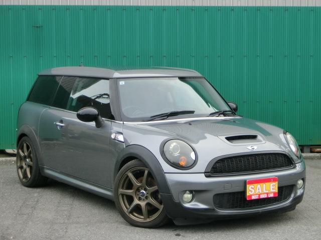 ＭＩＮＩ クーパーＳ　クラブマン　６速ＭＴ　純正オーディオ　ＥＴＣ　ＨＩＤ　キーレス　ＷＯＲＫ１７インチＡＷ　ＩＳＯＦＩＸ対応シート　プライバシーガラス（6枚目）