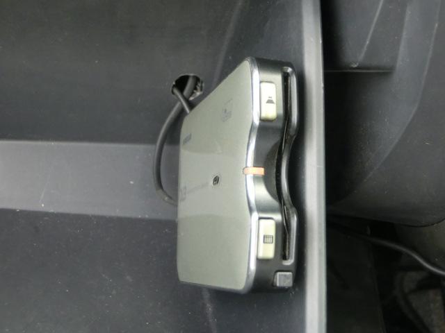 ＭＲワゴン スポーツ　キーレス　社外オーディオ　ドライブレコーダー　ＥＴＣ　ＨＩＤ　電動格納ミラー　純正ＡＷ　フロアマット　プライバシーガラス　ドアバイザー（10枚目）