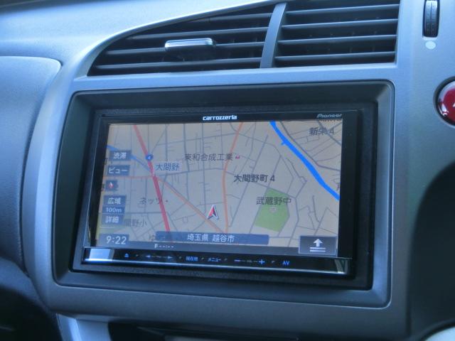 ストリーム ＲＳＺ　Ｓパッケージ　ワンオーナー　カロッツェリアナビ　テレビ　ＤＶＤ　Ｂｌｕｅｔｏｏｔｈオーディオ　ＨＩＤ　無限グリル　エアロ　無限マフラー（8枚目）