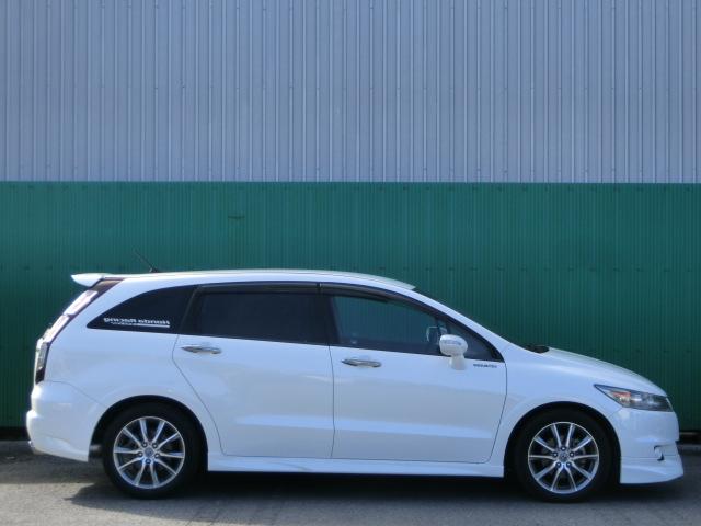 ストリーム ＲＳＺ　Ｓパッケージ　ワンオーナー　カロッツェリアナビ　テレビ　ＤＶＤ　Ｂｌｕｅｔｏｏｔｈオーディオ　ＨＩＤ　無限グリル　エアロ　無限マフラー（13枚目）