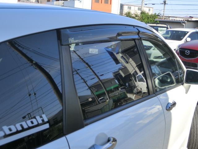 ストリーム ＲＳＺ　Ｓパッケージ　ワンオーナー　カロッツェリアナビ　テレビ　ＤＶＤ　Ｂｌｕｅｔｏｏｔｈオーディオ　ＨＩＤ　無限グリル　エアロ　無限マフラー（28枚目）