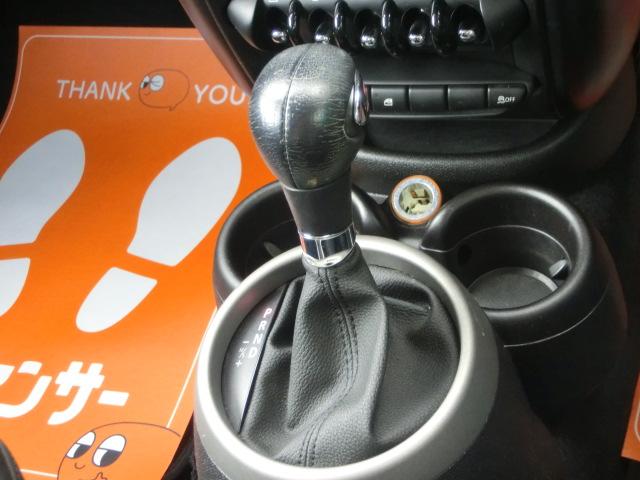 MINI クーパーS クロスオーバー ルーフブラック CD AUXポート キーレス プッシュスタート 純正AW プライバシーガラス HID ISOFIX対応シート(21枚目)