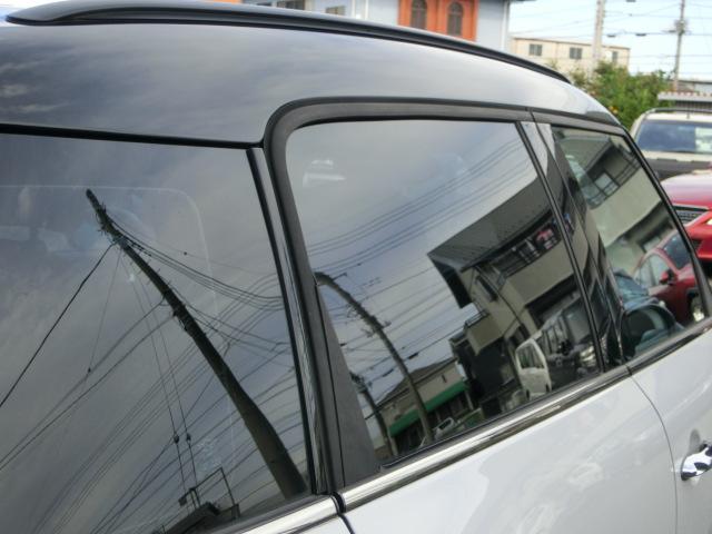MINI クーパーS クロスオーバー ルーフブラック CD AUXポート キーレス プッシュスタート 純正AW プライバシーガラス HID ISOFIX対応シート(23枚目)