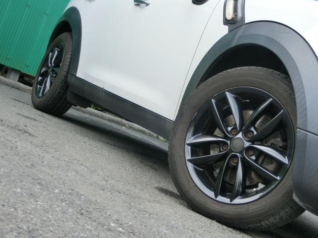 MINI クーパーS クロスオーバー ルーフブラック CD AUXポート キーレス プッシュスタート 純正AW プライバシーガラス HID ISOFIX対応シート(26枚目)