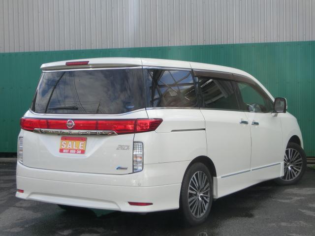 エルグランド 250ハイウェイスター 両側電動スライドドア 純正ナビ テレビ DVD Bluetoothオーディオ バックカメラ アラウンドビューモニター フリップダウンモニター キャプテンシート オットマン 後期型純正AW(2枚目)