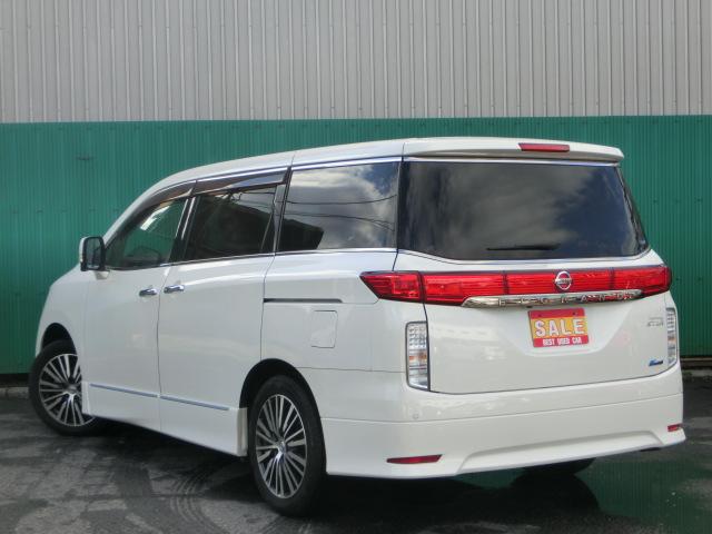 エルグランド 250ハイウェイスター 両側電動スライドドア 純正ナビ テレビ DVD Bluetoothオーディオ バックカメラ アラウンドビューモニター フリップダウンモニター キャプテンシート オットマン 後期型純正AW(15枚目)