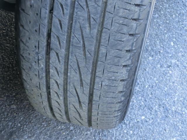 エルグランド ３５０ハイウェイスタープレミアム　両側電動スライドドア　パワーバックドア　純正ナビ　テレビ　Ｂｌｕｅｔｏｏｔｈオーディオ　バックカメラ　アラウンドビューモニター　フリップダウンモニター　ダブルサンルーフリア不動　オットマン（44枚目）