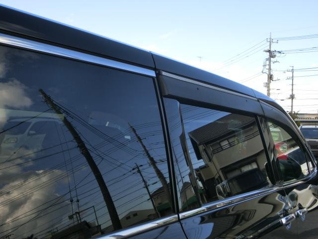 エルグランド 250ハイウェイスター 中期 両側電動スライドドア 純正ナビ テレビ DVD Bluetoothオーディオ バックカメラ フリップダウンモニター キャプテンシート オットマン クルーズコントロール(32枚目)