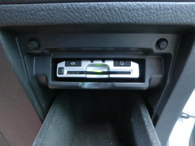アルファード ３５０Ｓ　Ｃパッケージ　４ＷＤ　純正ＨＤＤナビ　ＴＶ　Ｂｌｕｅｔｏｏｔｈオーディオ　バックカメラ　サイドカメラ　両側パワスラ　ＥＴＣ　パワーシート　パワーゲート　エグゼクティブシート　オットマン（30枚目）
