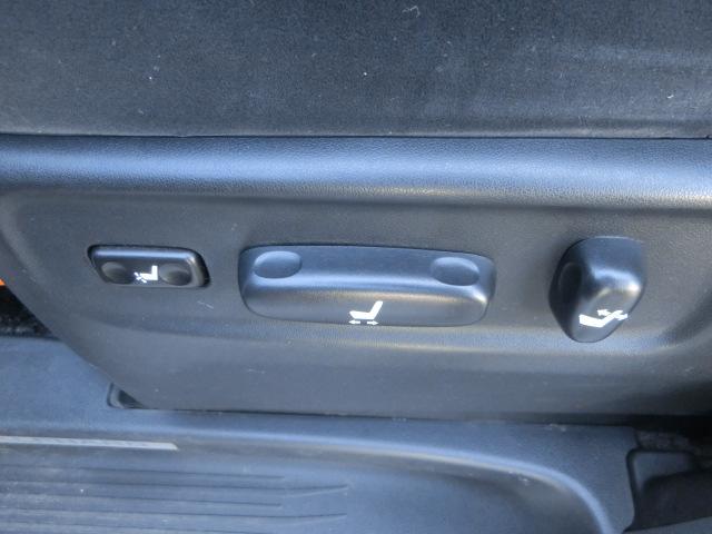 アルファード ３５０Ｓ　Ｃパッケージ　４ＷＤ　純正ＨＤＤナビ　ＴＶ　Ｂｌｕｅｔｏｏｔｈオーディオ　バックカメラ　サイドカメラ　両側パワスラ　ＥＴＣ　パワーシート　パワーゲート　エグゼクティブシート　オットマン（35枚目）