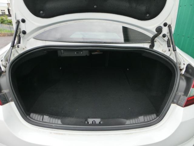 XF 2.0プレミアムラグジュアリー 純正ナビ テレビ DVD USB AUXポート バックカメラ スマートキー パワーシート シートメモリー パドルシフト クルーズコントロール 純正AW(18枚目)