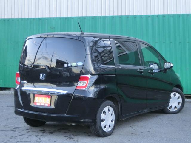 フリード Ｇ　ジャストセレクション　両側スライド片側電動スライドドア　純正ナビ　テレビ　ＤＶＤ　Ｂｌｕｅｔｏｏｔｈオーディオ　バックカメラ　スマートキー　プライバシーガラス（2枚目）