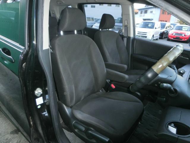 フリード Ｇ　ジャストセレクション　両側スライド片側電動スライドドア　純正ナビ　テレビ　ＤＶＤ　Ｂｌｕｅｔｏｏｔｈオーディオ　バックカメラ　スマートキー　プライバシーガラス（3枚目）