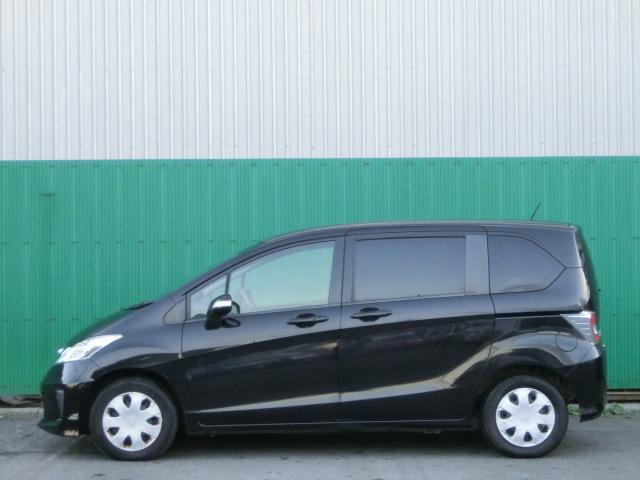 フリード Ｇ　ジャストセレクション　両側スライド片側電動スライドドア　純正ナビ　テレビ　ＤＶＤ　Ｂｌｕｅｔｏｏｔｈオーディオ　バックカメラ　スマートキー　プライバシーガラス（14枚目）