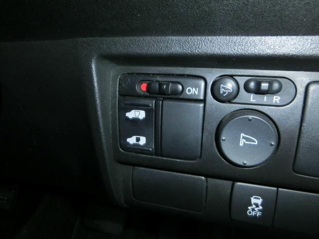 フリード Ｇ　ジャストセレクション　両側スライド片側電動スライドドア　純正ナビ　テレビ　ＤＶＤ　Ｂｌｕｅｔｏｏｔｈオーディオ　バックカメラ　スマートキー　プライバシーガラス（24枚目）