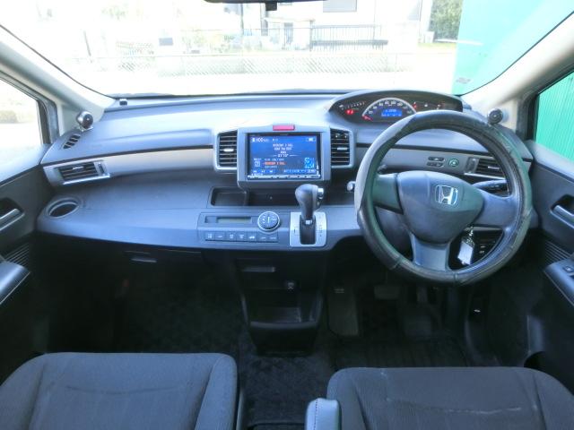 フリード Ｇ　エアロ　アルパインナビ　テレビ　ＤＶＤ　フリップダウンモニター　キーレス　ＨＩＤ　両側スライド片側電動スライドドア　オートライト　純正ＡＷ（4枚目）