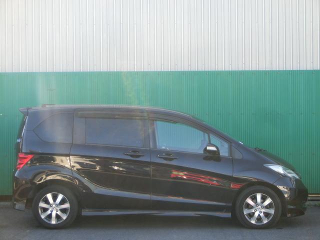 フリード Ｇ　エアロ　アルパインナビ　テレビ　ＤＶＤ　フリップダウンモニター　キーレス　ＨＩＤ　両側スライド片側電動スライドドア　オートライト　純正ＡＷ（13枚目）