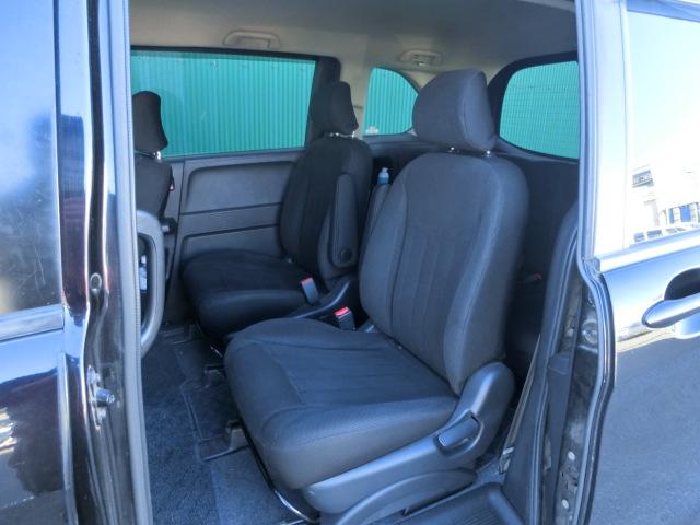 フリード Ｇ　エアロ　アルパインナビ　テレビ　ＤＶＤ　フリップダウンモニター　キーレス　ＨＩＤ　両側スライド片側電動スライドドア　オートライト　純正ＡＷ（17枚目）