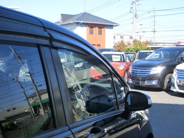 フリード Ｇ　エアロ　アルパインナビ　テレビ　ＤＶＤ　フリップダウンモニター　キーレス　ＨＩＤ　両側スライド片側電動スライドドア　オートライト　純正ＡＷ（29枚目）