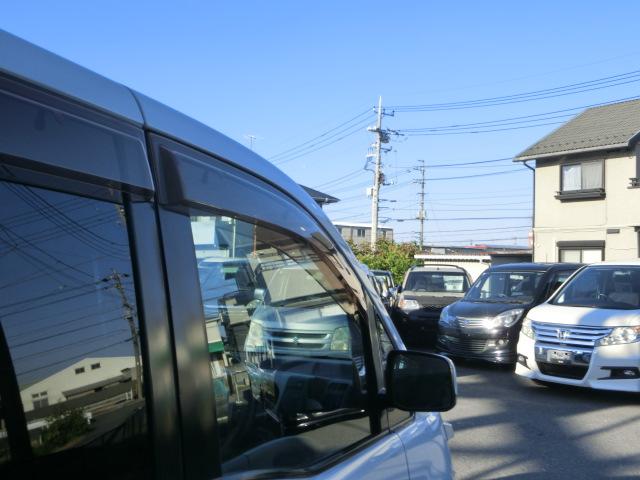 セレナ ハイウェイスター　ダブルサンルーフ　純正ＨＤＤナビ　Ｂｌｕｅｔｏｏｔｈオーディオ　ＤＶＤ　地デジチューナー　フリップダウンモニター　両側スライド片側電動スライドドア　前後ドラレコ　スマートキー　ラジエーター新品取付（35枚目）