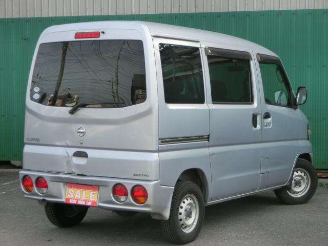 クリッパーバン DX ハイルーフ ポータブルナビ ワンセグ CD エアコン パワーウィンドウ パワステ プライバシーガラス ドアバイザー スタッドレスタイヤ 夏タイヤ積込み レベライザー(2枚目)