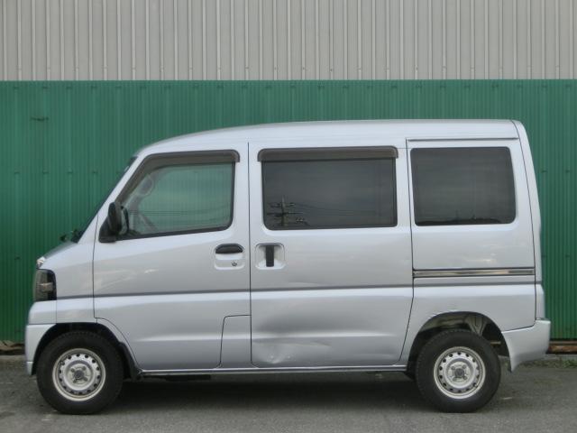 クリッパーバン DX ハイルーフ ポータブルナビ ワンセグ CD エアコン パワーウィンドウ パワステ プライバシーガラス ドアバイザー スタッドレスタイヤ 夏タイヤ積込み レベライザー(14枚目)