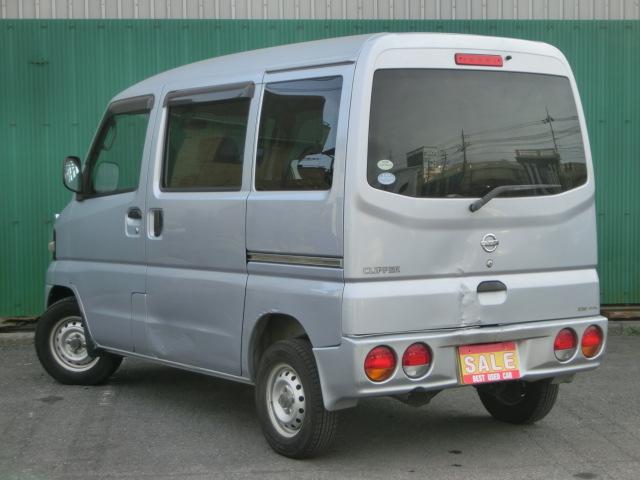 クリッパーバン DX ハイルーフ ポータブルナビ ワンセグ CD エアコン パワーウィンドウ パワステ プライバシーガラス ドアバイザー スタッドレスタイヤ 夏タイヤ積込み レベライザー(15枚目)