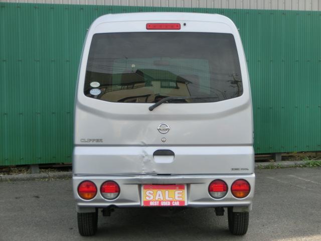 クリッパーバン DX ハイルーフ ポータブルナビ ワンセグ CD エアコン パワーウィンドウ パワステ プライバシーガラス ドアバイザー スタッドレスタイヤ 夏タイヤ積込み レベライザー(16枚目)
