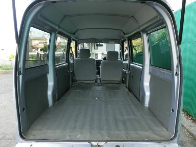 クリッパーバン DX ハイルーフ ポータブルナビ ワンセグ CD エアコン パワーウィンドウ パワステ プライバシーガラス ドアバイザー スタッドレスタイヤ 夏タイヤ積込み レベライザー(18枚目)