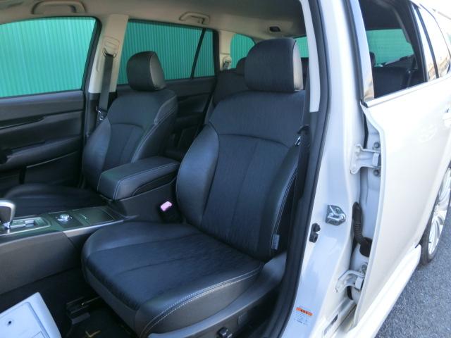 ☆助手席もへたりなど少なく綺麗です☆