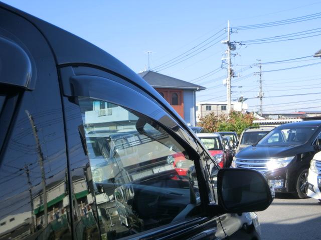 アルファード ３５０Ｇ　Ｌパッケージ　純正ＨＤＤナビ　テレビ　ＤＶＤ　バックカメラ　フリップダウンモニター　エグゼクティブシート　革シート　シートヒーター　オットマン　両側電動スライドドア　パワーバックドア　ダブルサンルーフ（39枚目）